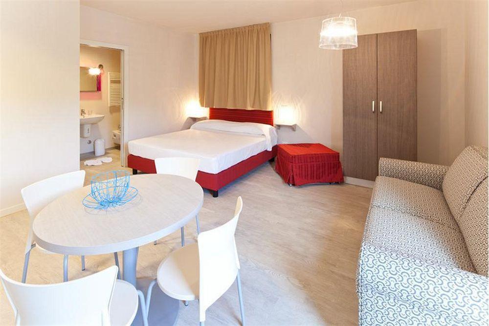 Residence Lenno Ngoại thất bức ảnh
