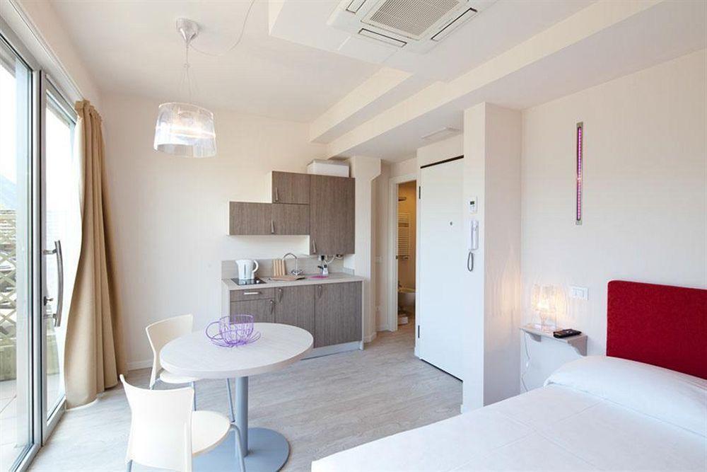 Residence Lenno Ngoại thất bức ảnh