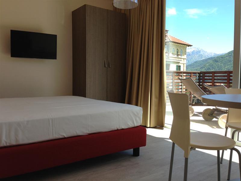 Residence Lenno Ngoại thất bức ảnh