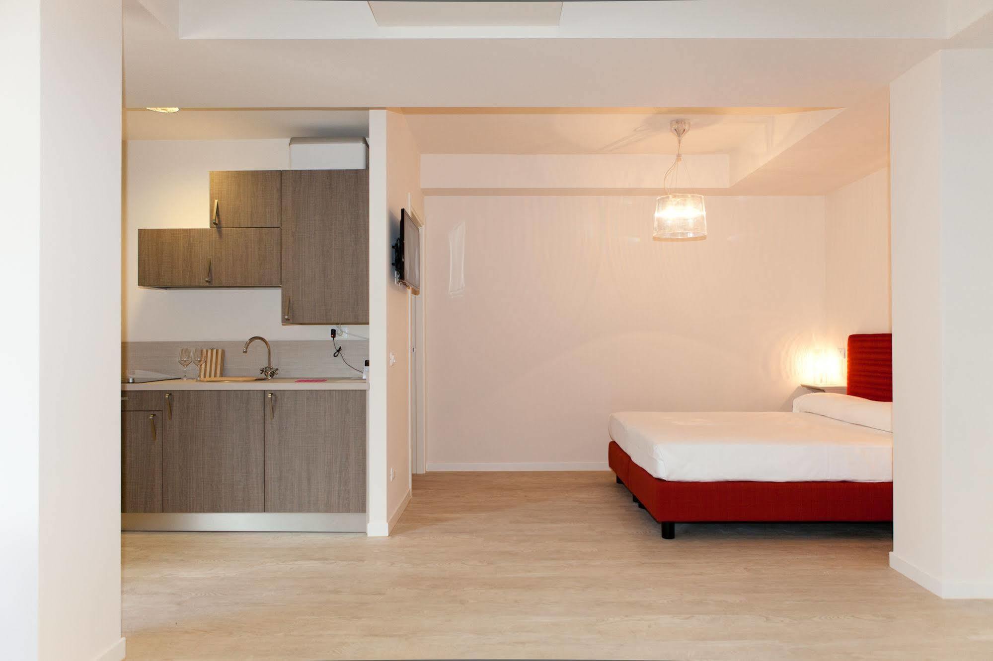 Residence Lenno Ngoại thất bức ảnh
